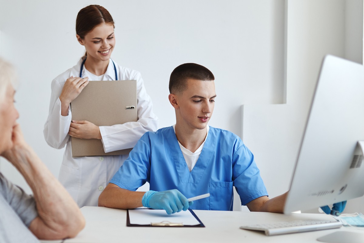 Dermatology training for MDs & PAs in Sandy Springs